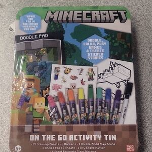 On The Go Activity Tin - Multicolor